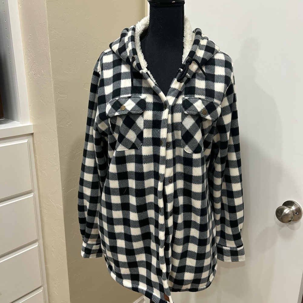 NWOT Black and White Plaid Hooded Jacket XL